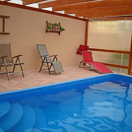 Tuenderfatyol Vendeghaz Poroszló