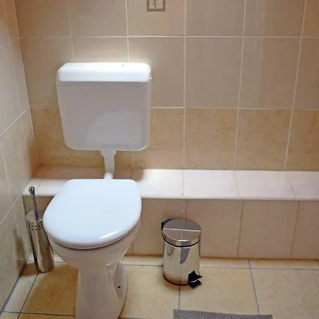 Tuenderfatyol Vendeghaz ゲストハウス Poroszló